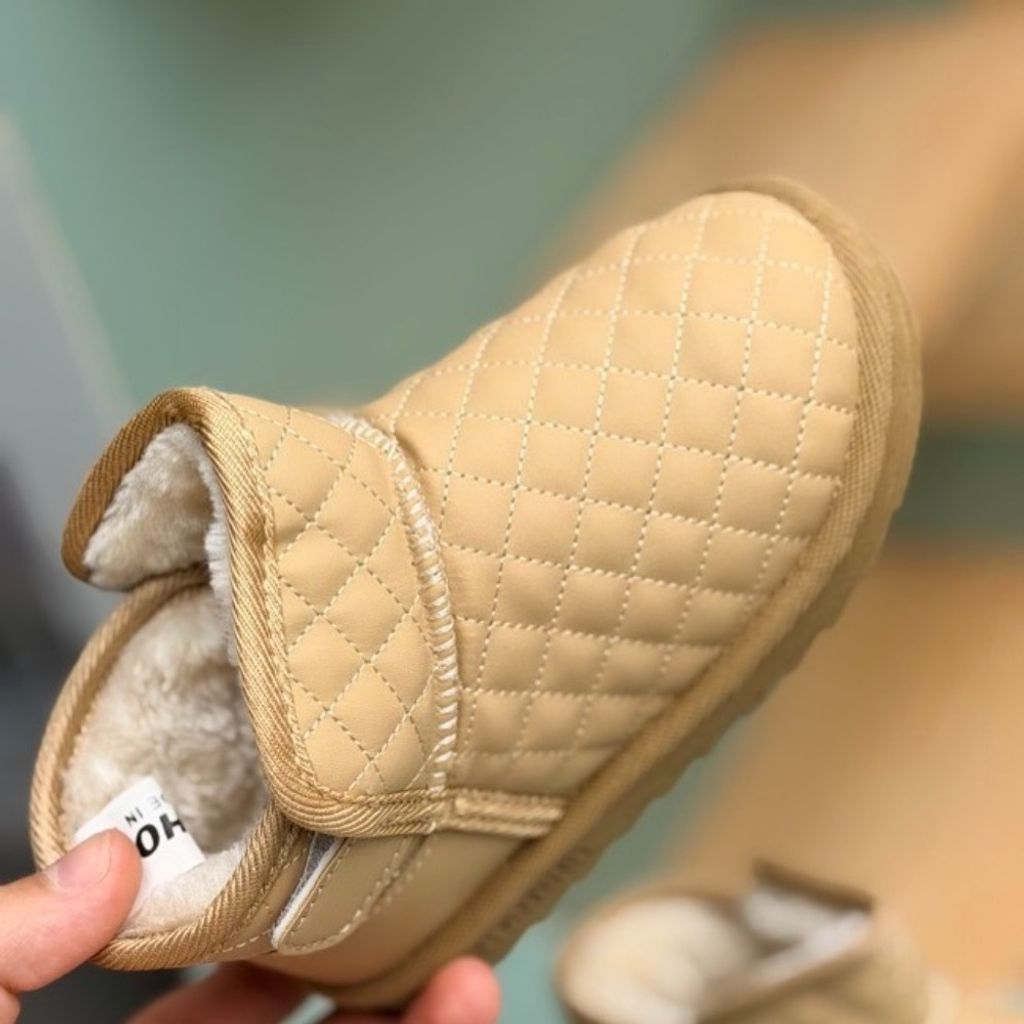 خرید اینترنتی بوت بچگانه نیمساق شنل دوزی از Kshoes کد 4072701