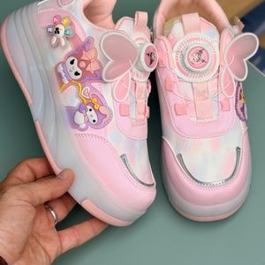 خرید اینترنتی قیمت کتونی اسکیتی چراغدار طرح کرومی ملودی از KAKA کد 4072702