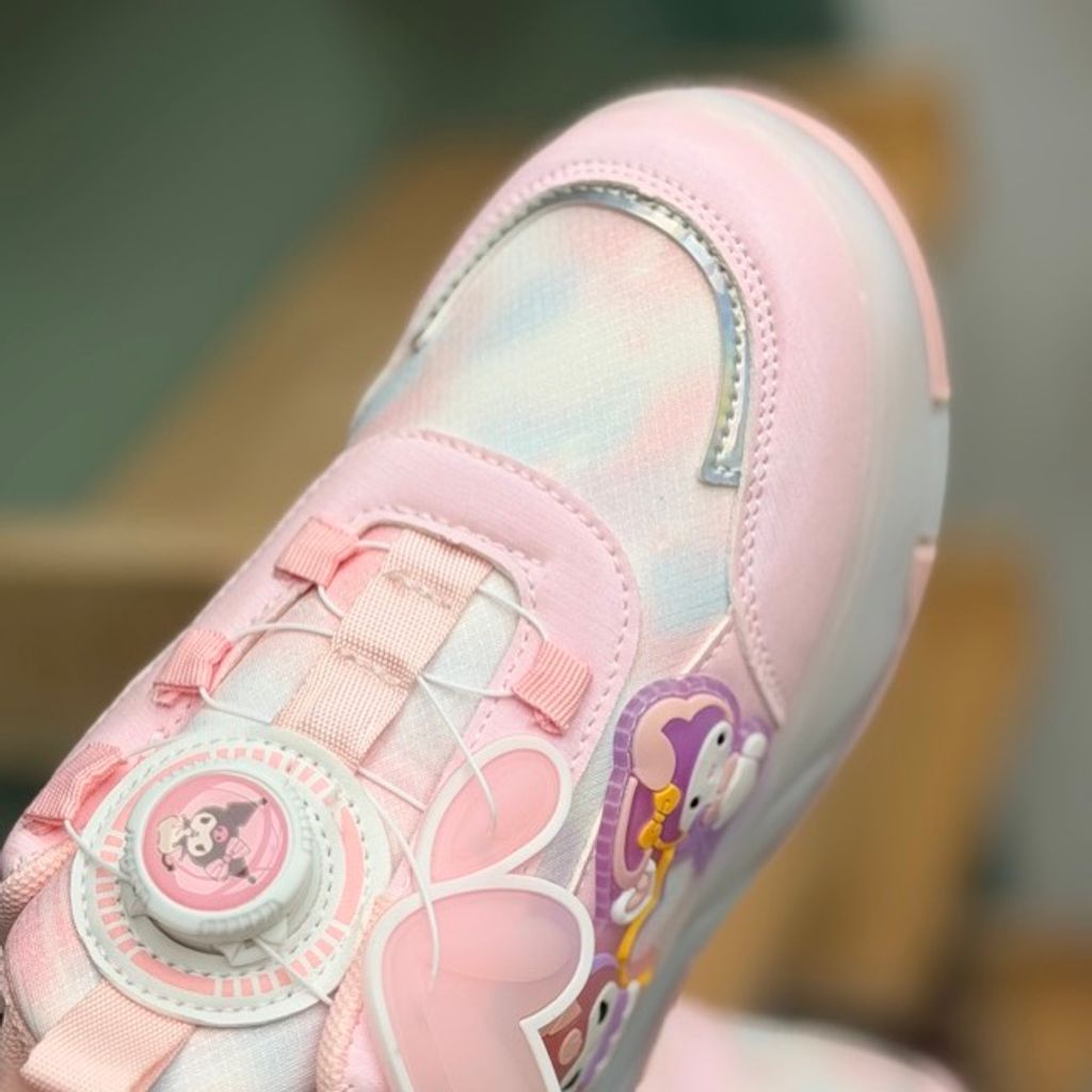 خرید اینترنتی قیمت کتونی اسکیتی چراغدار طرح کرومی ملودی از KAKA کد 4072702