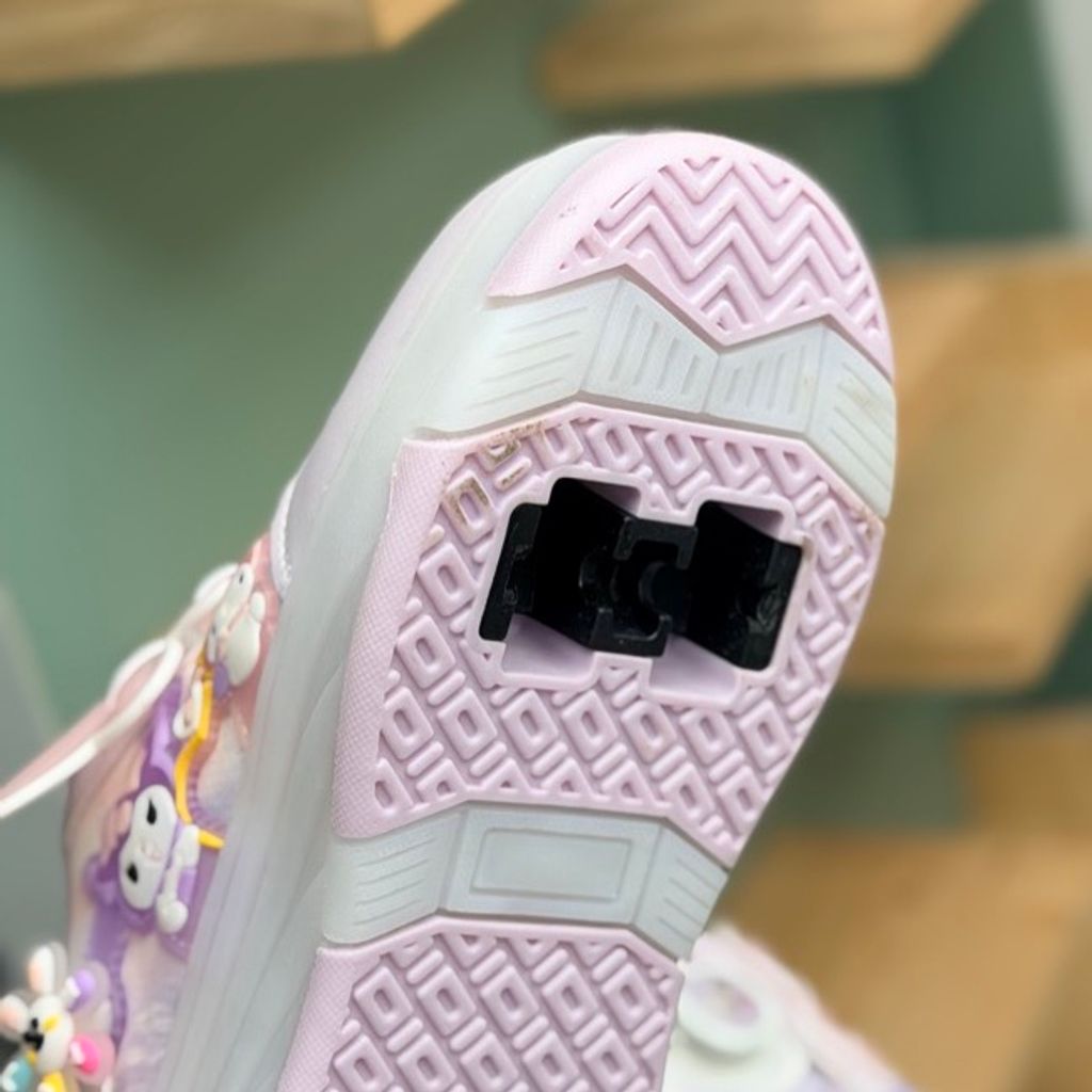 خرید اینترنتی قیمت کتونی اسکیتی چراغدار طرح کرومی ملودی از KAKA کد 4072702