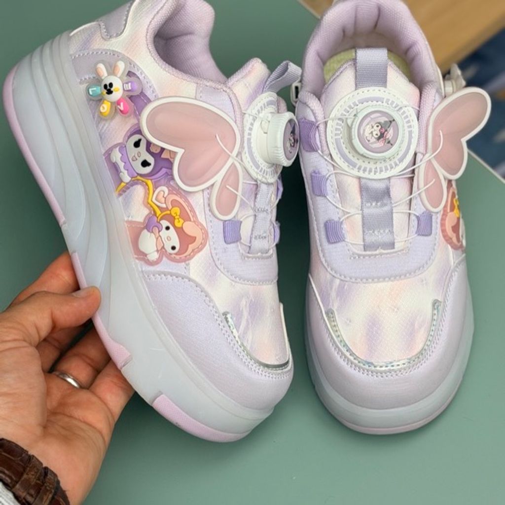 خرید اینترنتی قیمت کتونی اسکیتی چراغدار طرح کرومی ملودی از KAKA کد 4072702