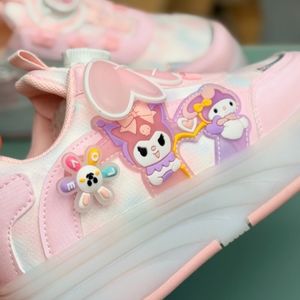 خرید آنلاین کتونی اسکیتی چراغدار طرح کرومی ملودی از KAKA کد 4072702