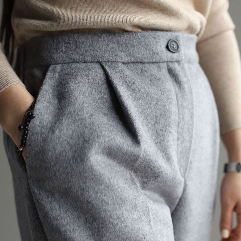 مشخصات شلوار فوتر مزونی