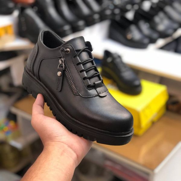 کفش نیم بوت چرم زنانه مدل لیو رنگ مشکی