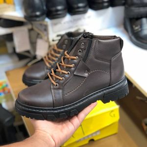 خرید آنلاین کفش نیم بوت چرم مردانه مدل لیون رنگ سوخته