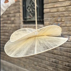 لوستر مدل الیزابت مکر‌ومه بافی نخ رافیا