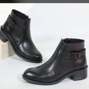 کفش نیمبوت زنانه مجلسی سگکدار