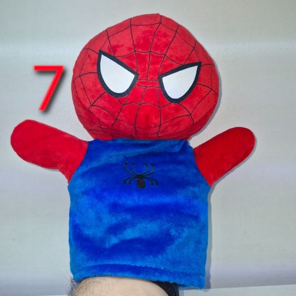 عروسک نمایشی دستی