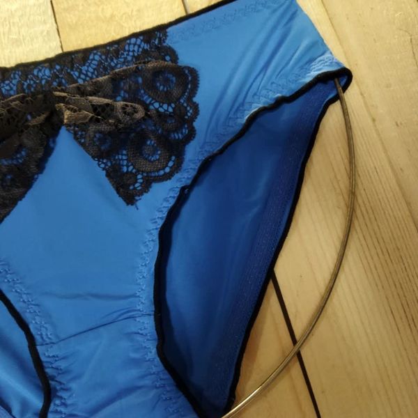 شورت لیزری زنانه