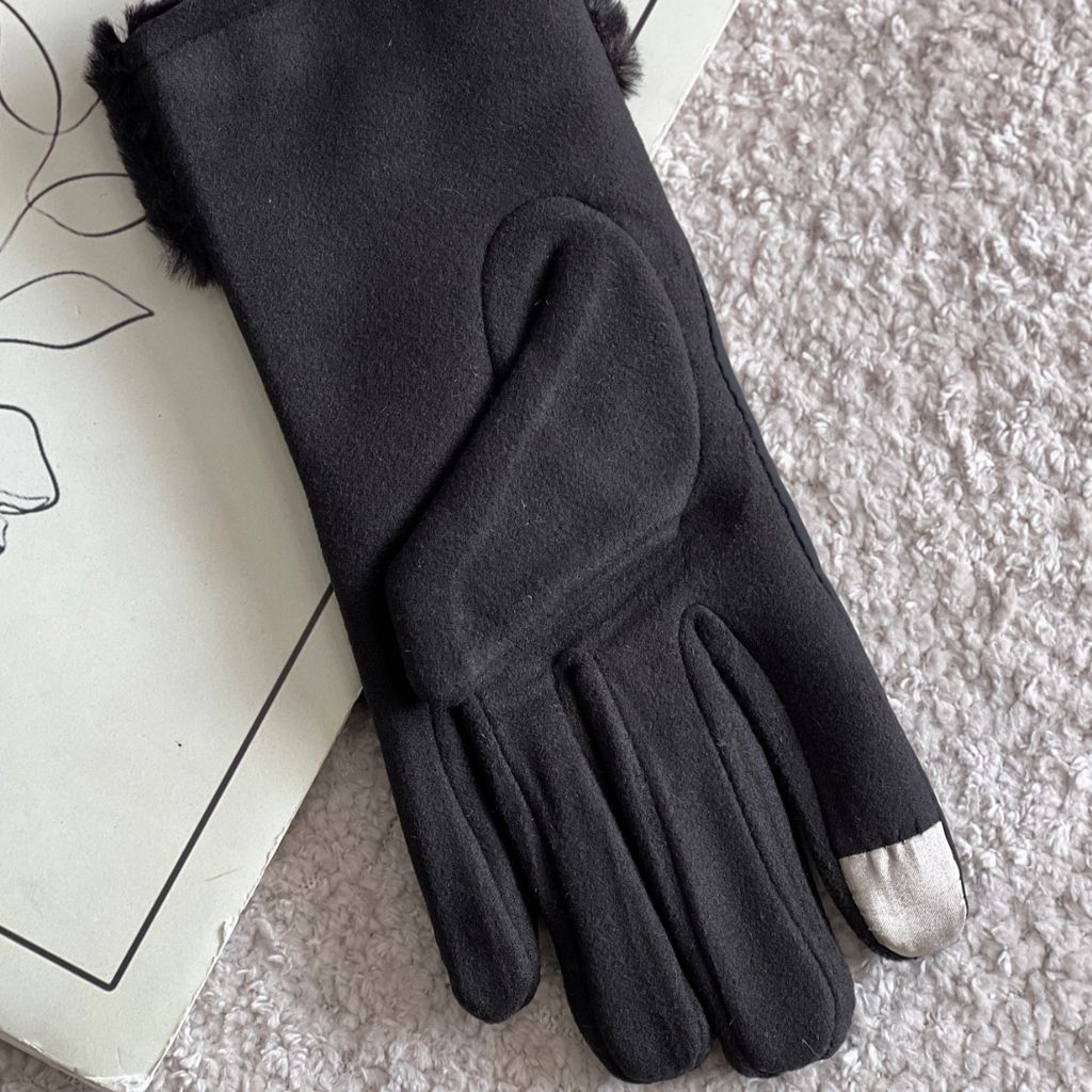 فروش اینترنتی دستکش زنانه نگین