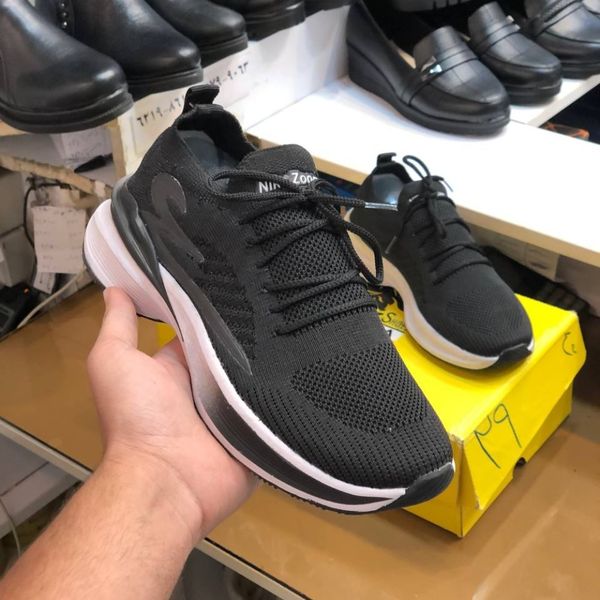 کفش کشی جورابی زنانه مدل رانر رنگ مشکی