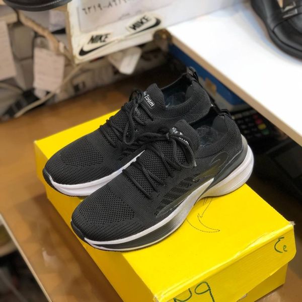 کفش کشی جورابی زنانه مدل رانر رنگ مشکی