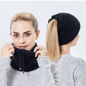 اسکارف یا کلاه داخل کرک