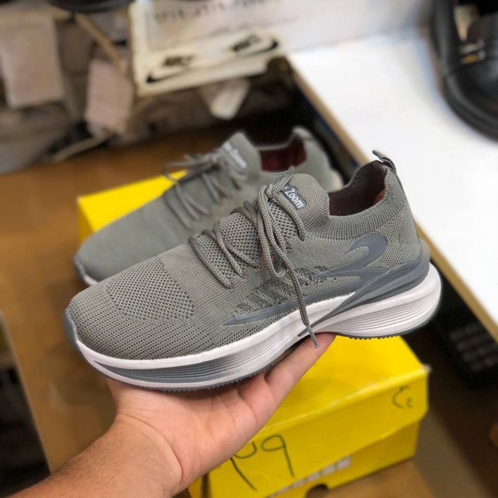 خرید انلاین کفش کشی جورابی زنانه مدل رانر رنگ طوسی