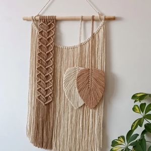 دیوار کوب مکر‌ومه بافی مدل برگ