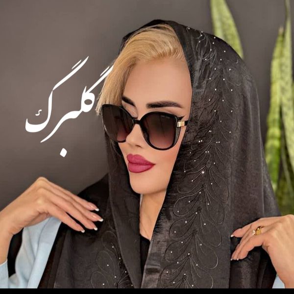 شال مشکی گلدوزی