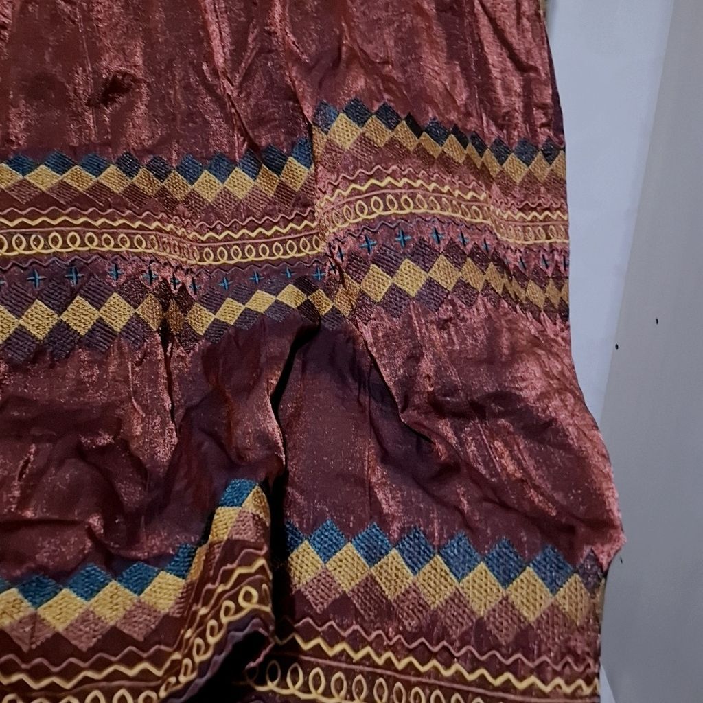 قیمت مانتو مجلسی طرح گلدوزی