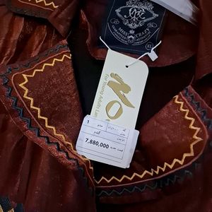 خرید آنلاین مانتو مجلسی طرح گلدوزی