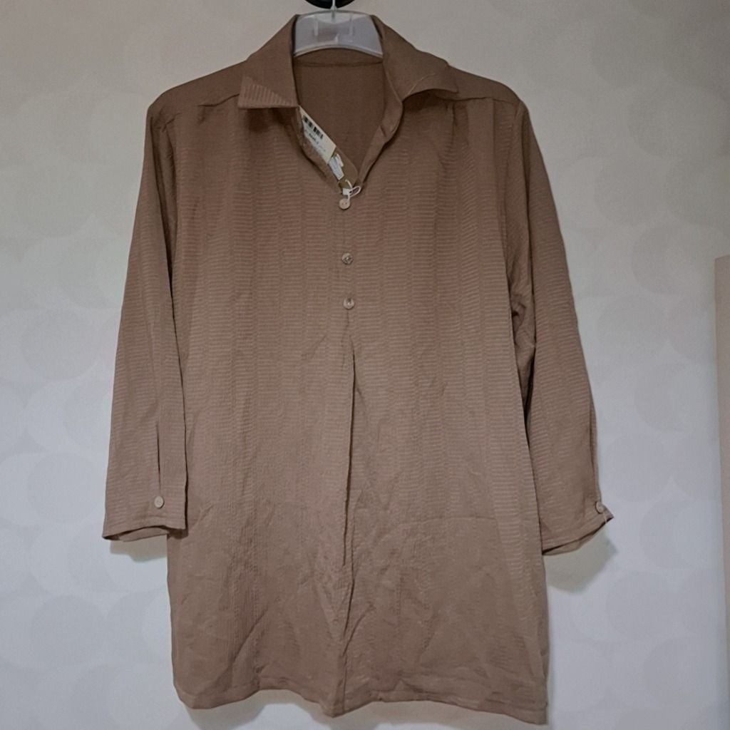 فروش اینترنتی مانتو زنانه موکایی