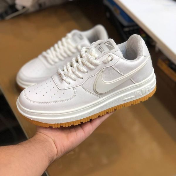کفش نایک ایرفورس مردانه رنگ سفید