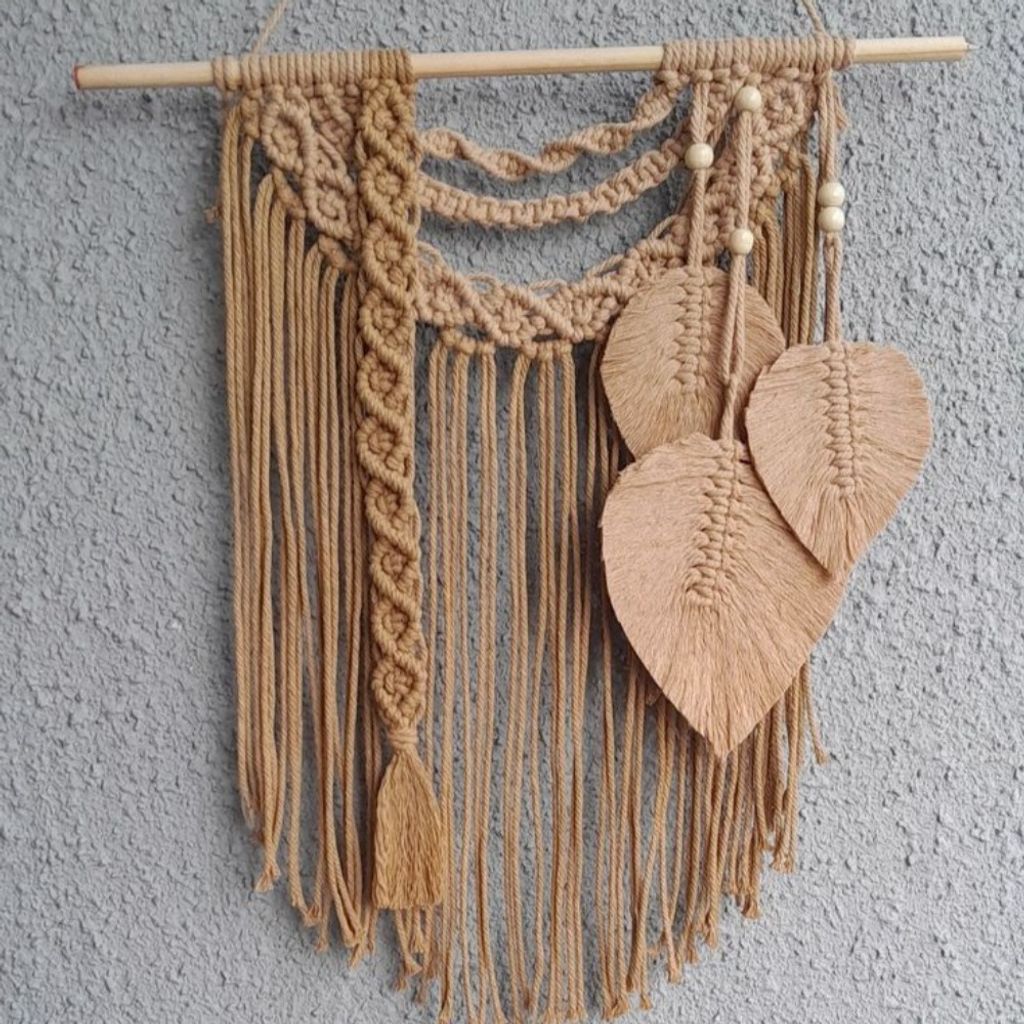 مشخصات دیوارکوب آویز مکرومه طرح رنگینک