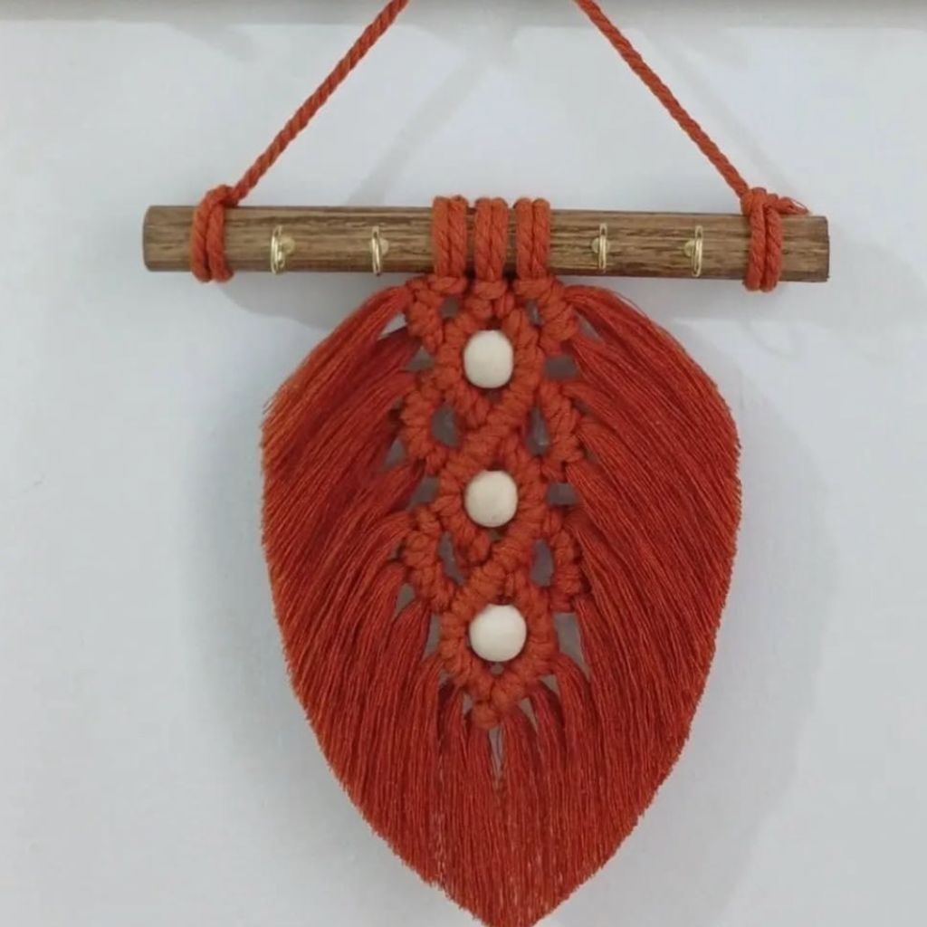 قیمت ارزان جاکلیدی مکرومه بافی مدل برگ