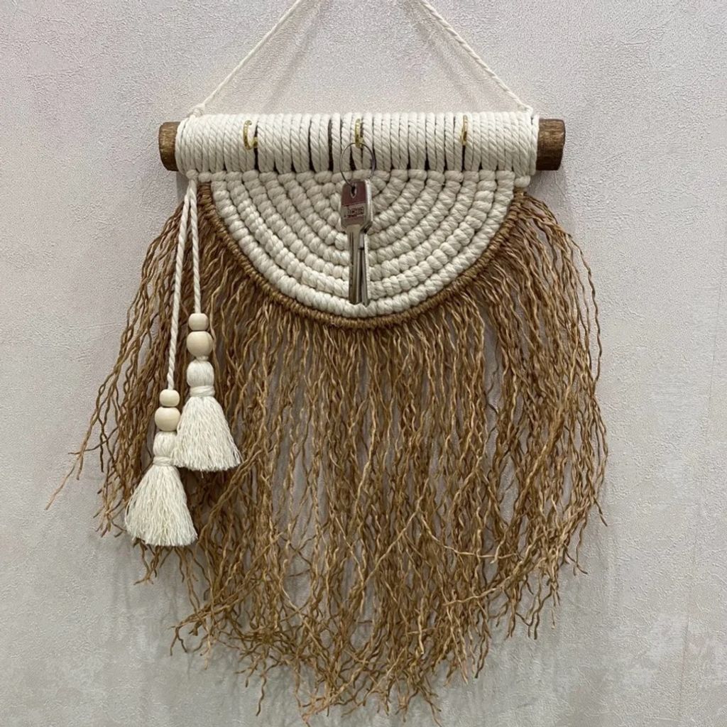 خرید انلاین جاکلیدی مکرومه بافی مدل رافیا