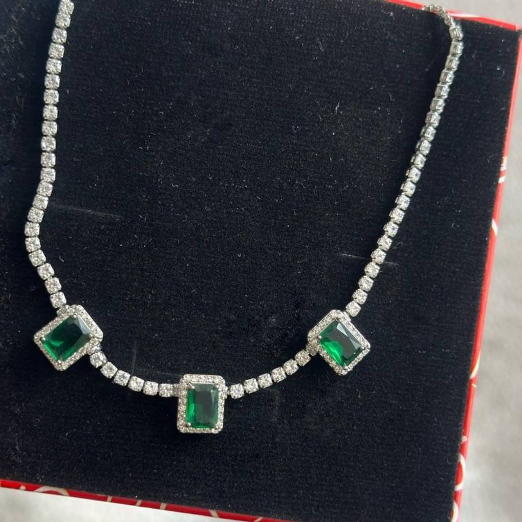 مشخصات گردنبند شیک مجلسی