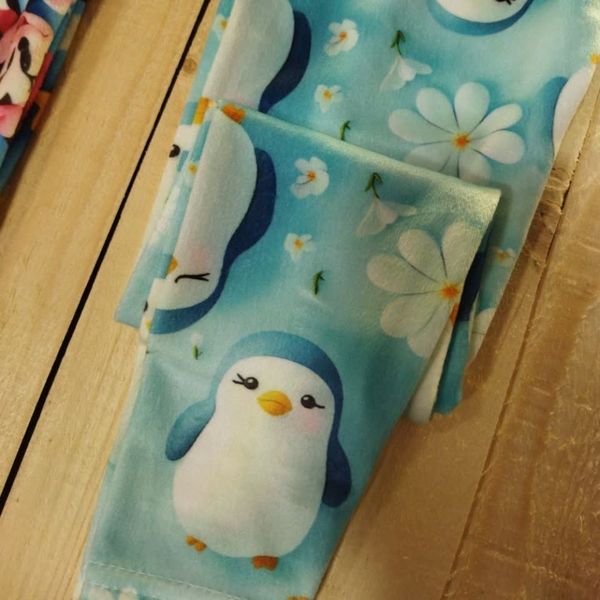 شلوار مخمل سه بعدی دخترانه سایز 70 sh