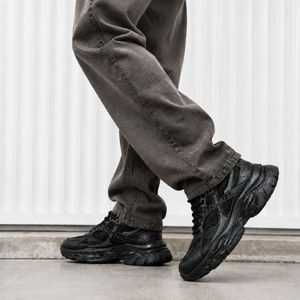 خرید اینترنتی کتونی اسپرت طرح بالنسیاگا Balenciaga بسیار شیک با پاخوری کم نظیر