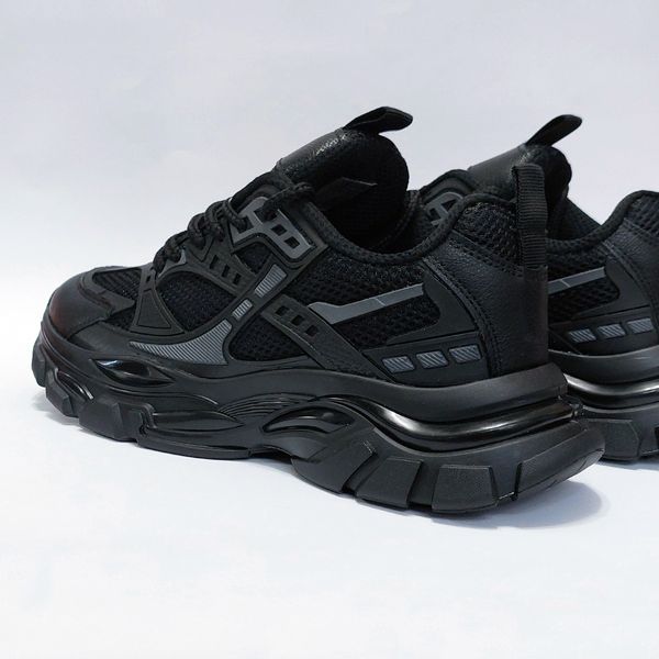 کتونی طرح بالنسیاگا Balenciaga بسیار شیک و با کیفیت