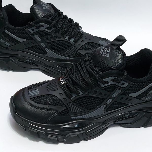 کتونی طرح بالنسیاگا Balenciaga بسیار شیک و با کیفیت