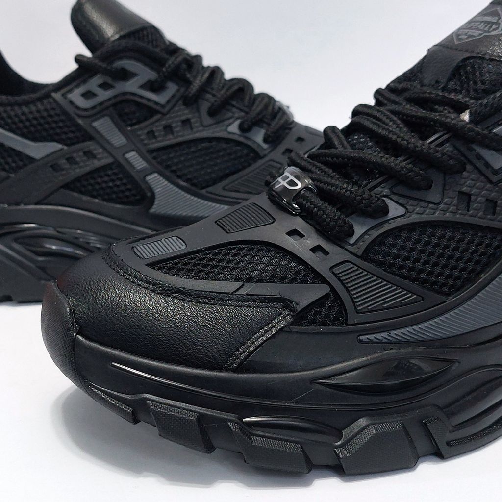 قیمت کتونی طرح بالنسیاگا Balenciaga بسیار شیک و با کیفیت