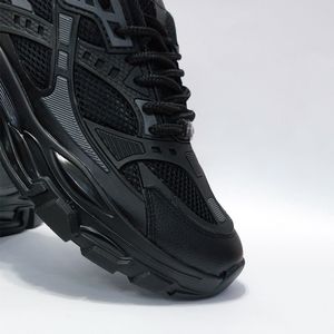 قیمت ارزان کتونی طرح بالنسیاگا Balenciaga بسیار شیک و با کیفیت