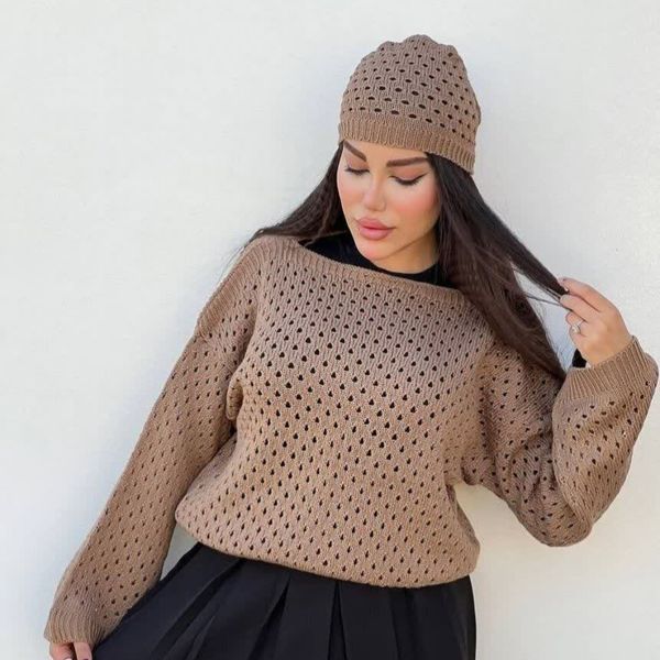 ست کراپ و کلاه بافت