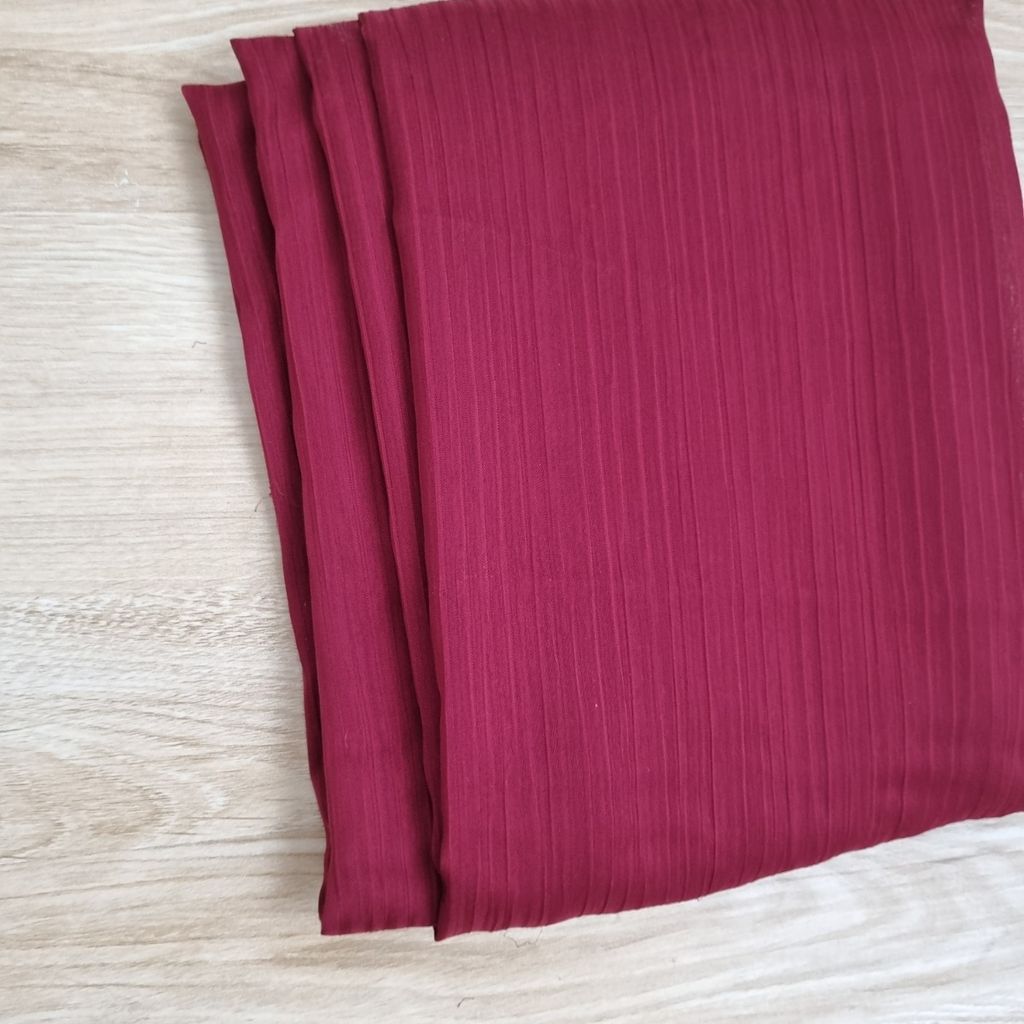 خرید اینترنتی قواره 2 متری پارچه زرشکی طول 2 متر عرض 1ونیم متر