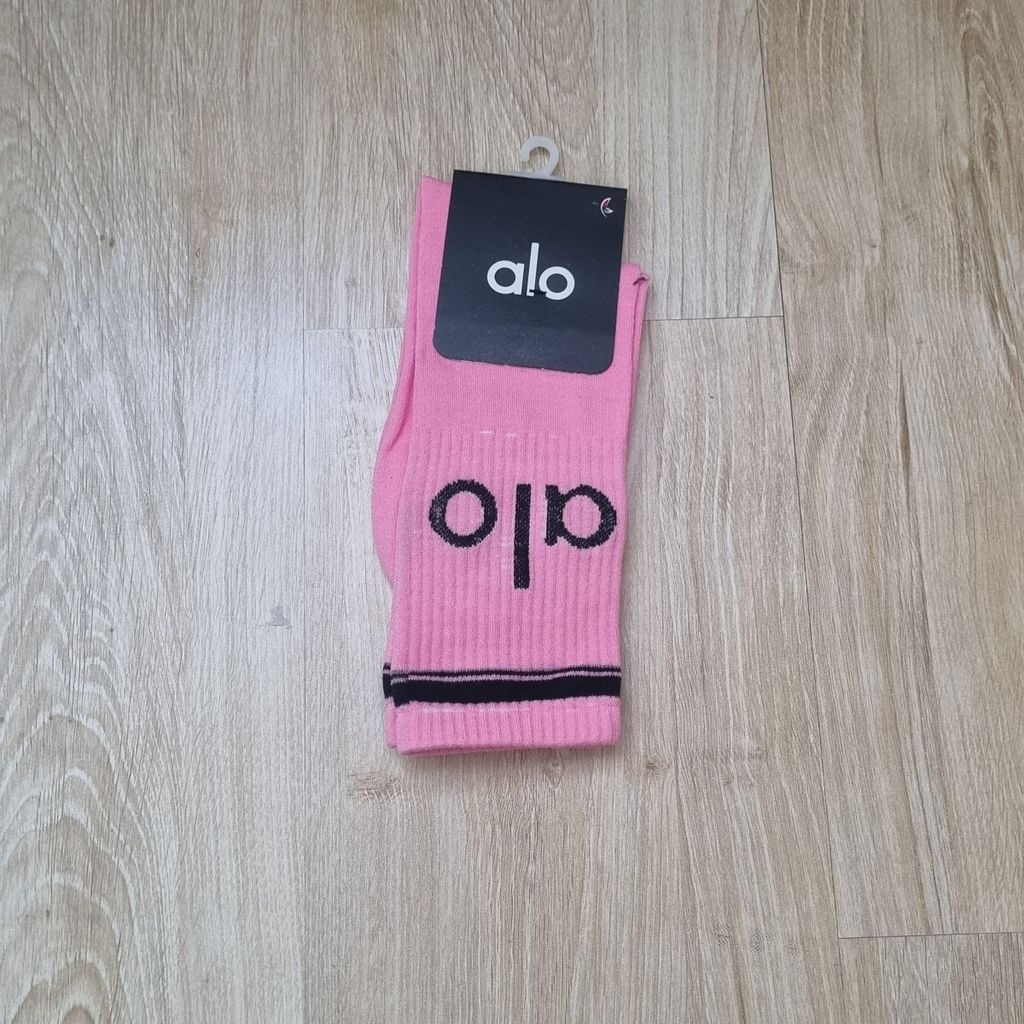 مشخصات جوراب ساقدار رنگی طرح alo