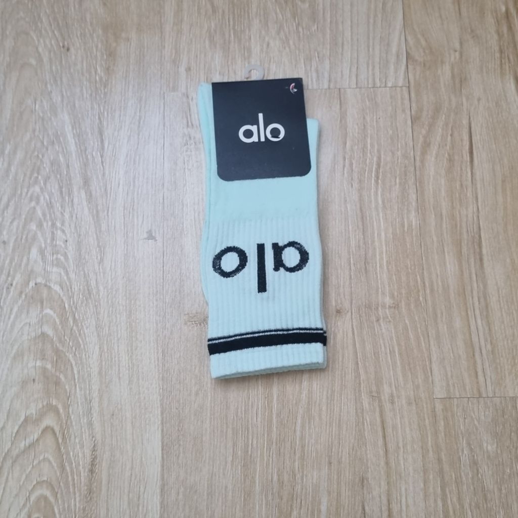 خرید اینترنتی جوراب ساقدار رنگی طرح alo