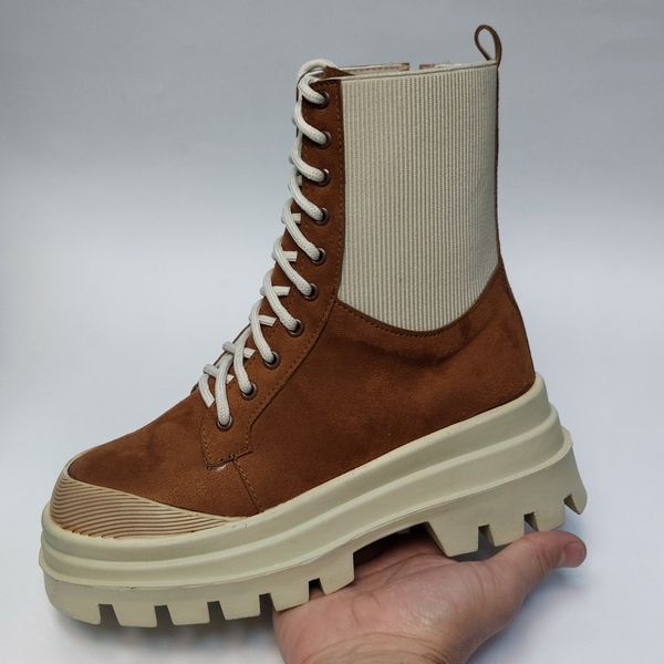 بوت پرطرفدار بندی زیپ دار بغل کش عسلی با کیفیت