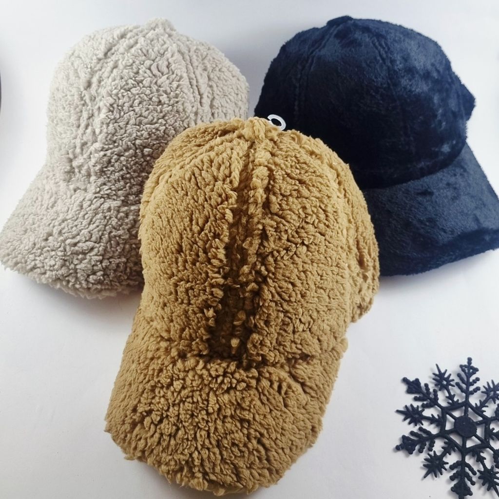 خرید اینترنتی کلاه کپ جنس تدی