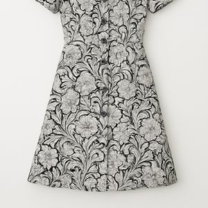 قیمت پیراهن گلدار دخترانه