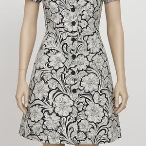 خرید انلاین پیراهن گلدار دخترانه