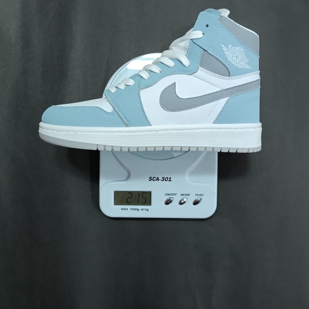 خرید اینترنتی کتونی مردانه جردن 1 هایپر رویال ساقدار کیفیت بالا