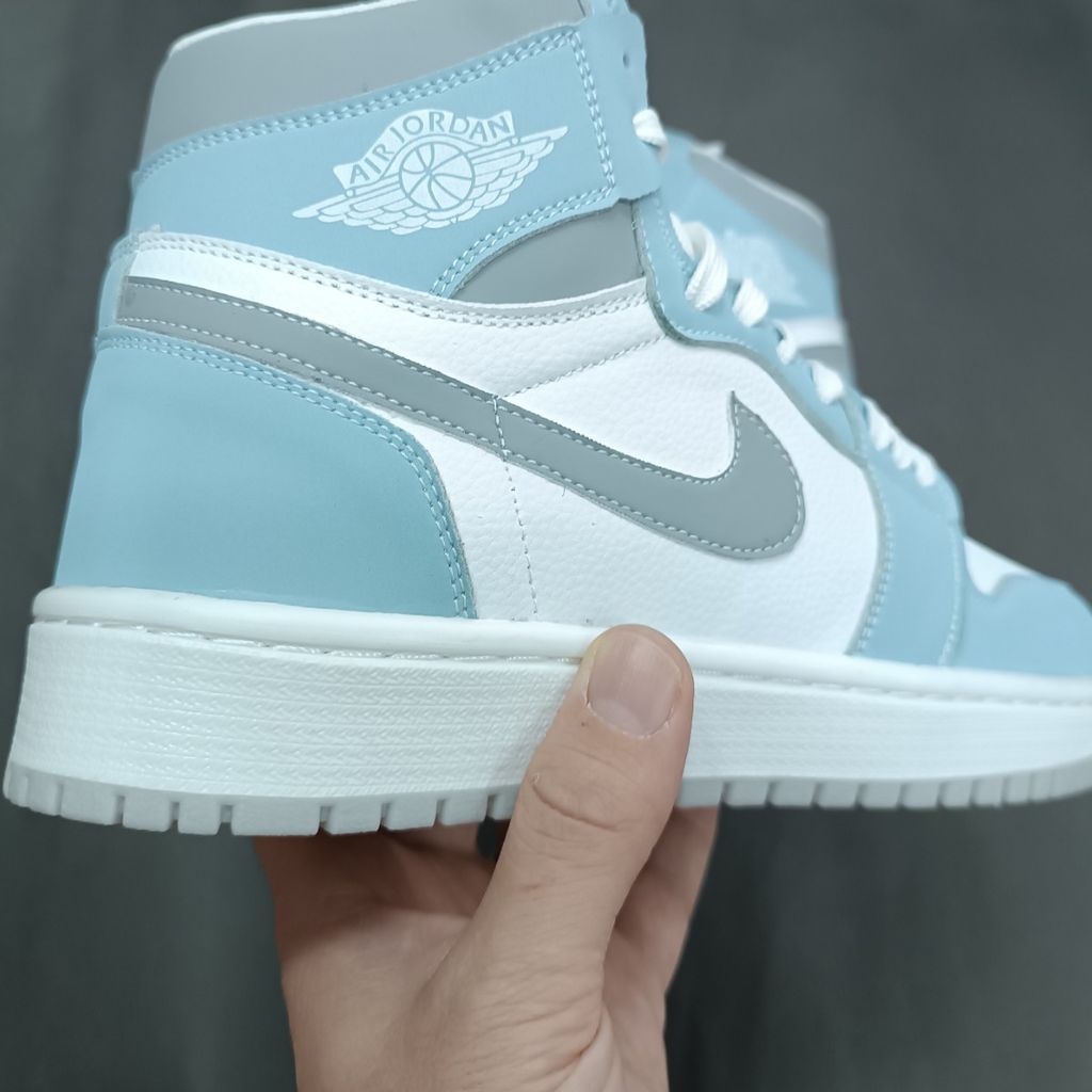 خرید آنلاین کتونی مردانه جردن 1 هایپر رویال ساقدار کیفیت بالا