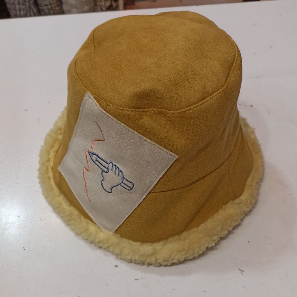 خرید انلاین کلاه مخملی کرکی