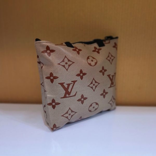 کیف اسپرت مدل LV