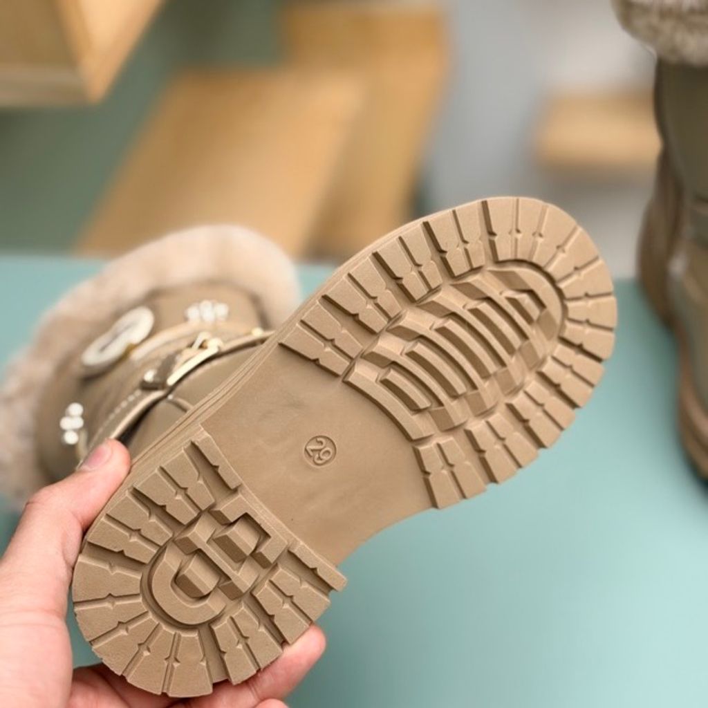 خرید اینترنتی قیمت بوت بچگانه طرح شکوفه از Kids کد 4073001