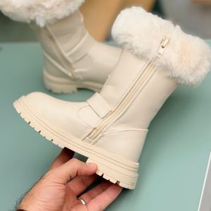 خرید اینترنتی قیمت بوت بچگانه طرح شکوفه از Kids کد 4073001