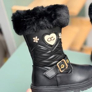 خرید اینترنتی قیمت بوت بچگانه طرح شکوفه از Kids کد 4073001