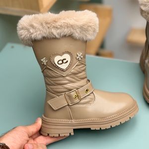 خرید اینترنتی قیمت بوت بچگانه طرح شکوفه از Kids کد 4073001